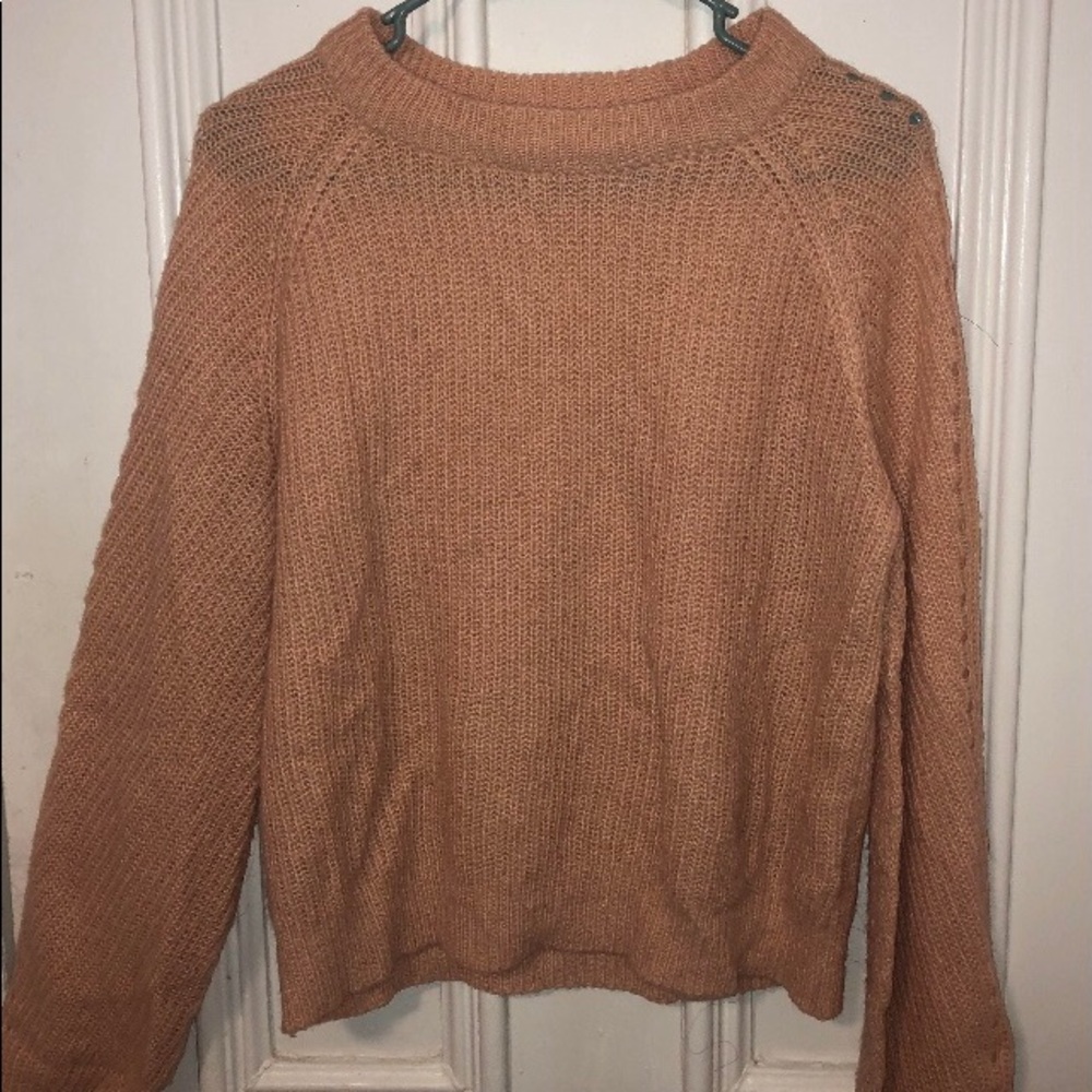 H &M sweater